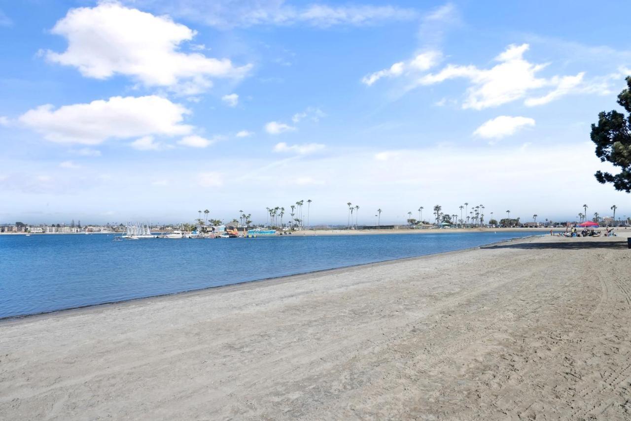 Mission Bay Condo - Steps To Sand, Dining, Ac, Parking & Shops! San Diego Bagian luar foto